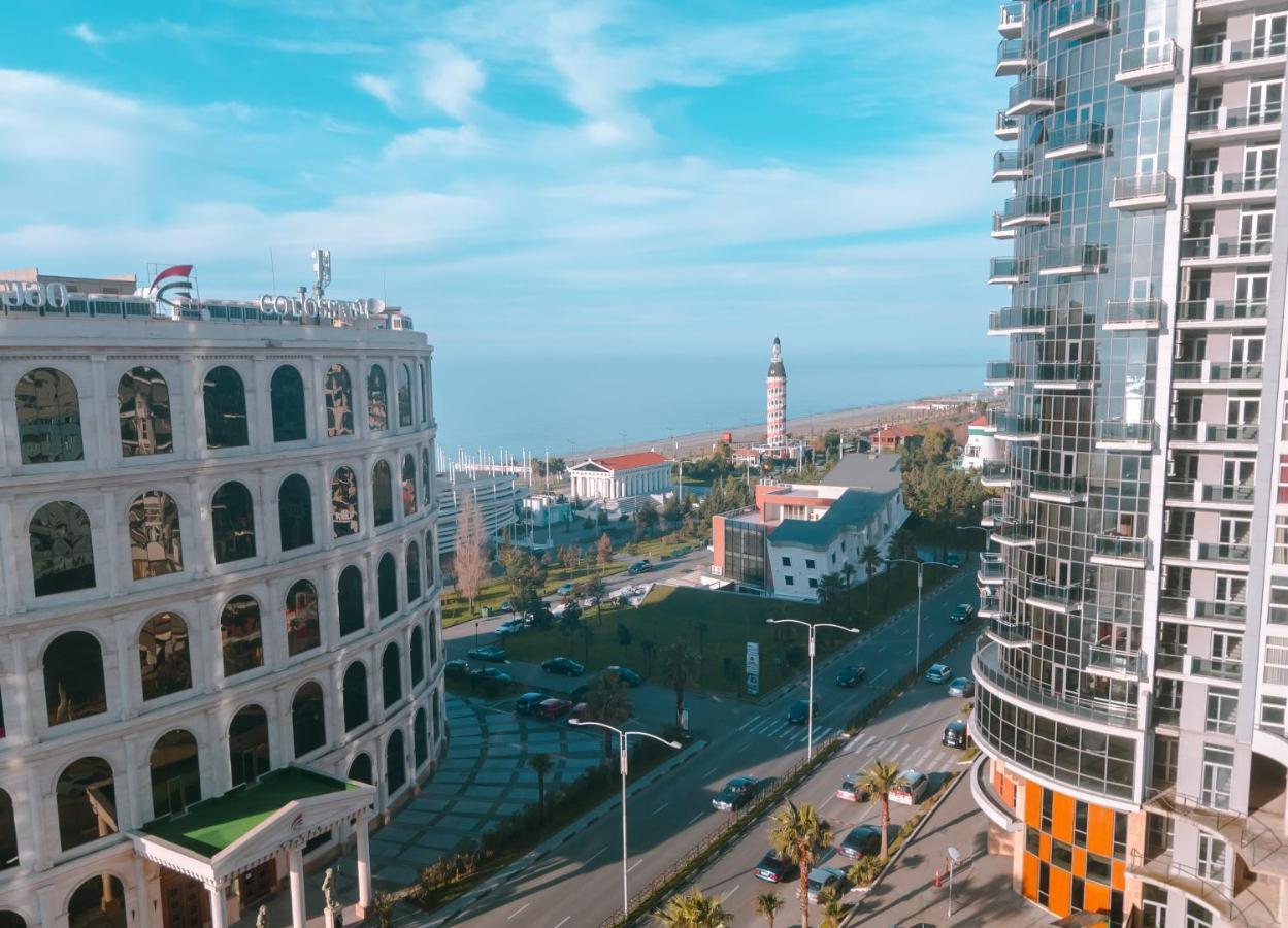 Апартаменты Batumi Orbi Sea View Экстерьер фото